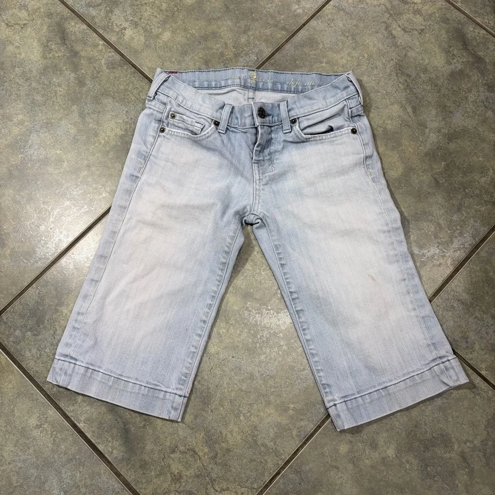 7 For All Mankind Sz 25 Dojo Bermuda Jeans Denim Shorts Light Wash Y2K Preppy - Picture 2 of 11